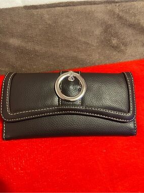 Black Leather Wallet Clutch with Silver Ring Accent by Ampere creations